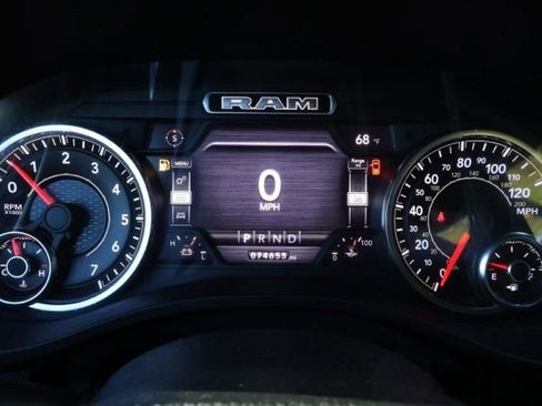 Used 2021 RAM 1500 Laramie image 7