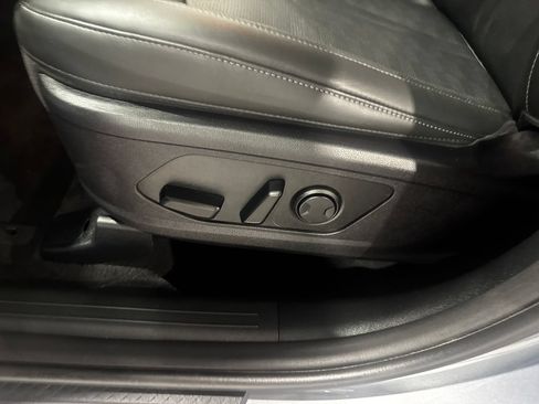 Used 2024 Kia Sorento S FWD image 18