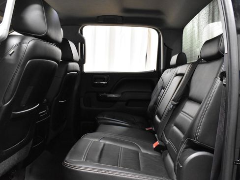 Used 2015 GMC Sierra 3500 Denali w/ Duramax Plus Package image 5