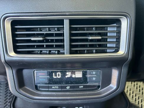 New 2026 Volkswagen Atlas SE FWD image 64