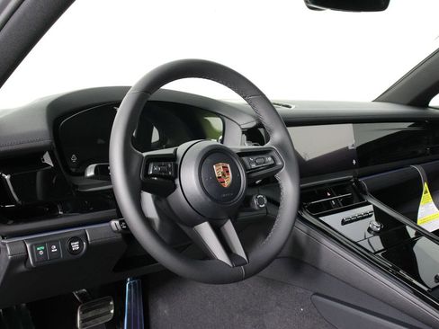 New 2026 Porsche Panamera RWD image 4