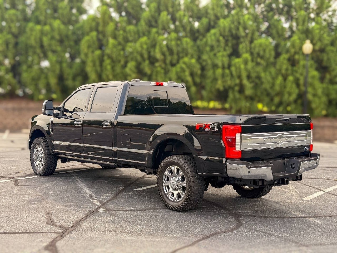Used 2022 Ford F250 King Ranch w/ King Ranch Ultimate Package AWD/4WD image 5