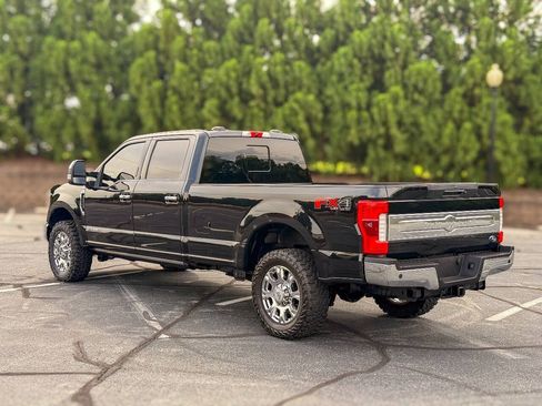 Used 2022 Ford F250 King Ranch w/ King Ranch Ultimate Package AWD/4WD image 5