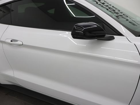 Used 2018 Ford Mustang Shelby GT350 w/ Electronics Package image 23