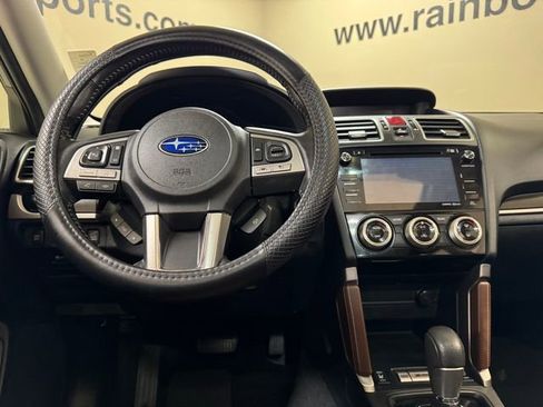 Used 2018 Subaru Forester 2.5i Touring w/ Popular Package #3B AWD/4WD image 9
