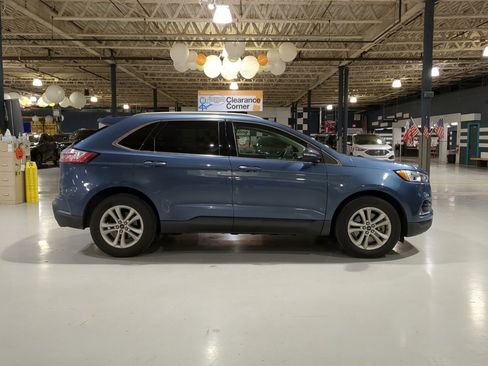 Used 2019 Ford Edge SEL w/ Equipment Group 201A image 4