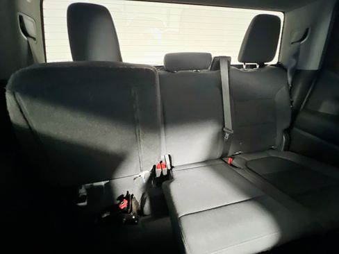 Used 2021 Chevrolet Silverado 1500 Custom RWD image 32