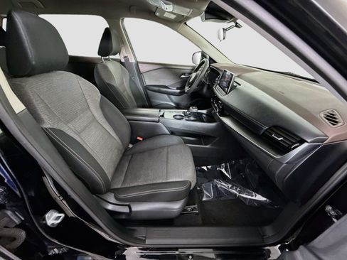 Used 2022 Nissan Rogue SV FWD image 29