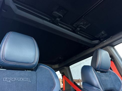 New 2025 Ford Bronco Raptor w/ Interior Carbon Fiber Pack AWD/4WD image 16