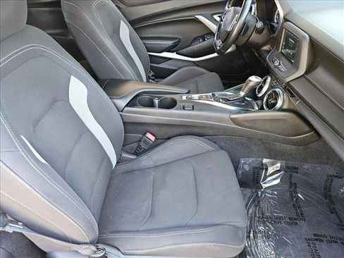 Used 2019 Chevrolet Camaro LT RWD image 22