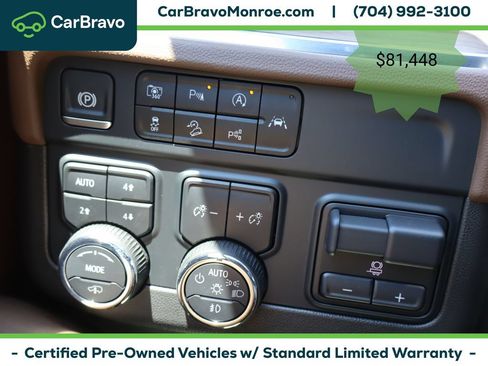 Certified 2025 Chevrolet Suburban High Country AWD/4WD image 26