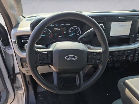 Used 2025 Ford F350 XLT AWD/4WD image 12