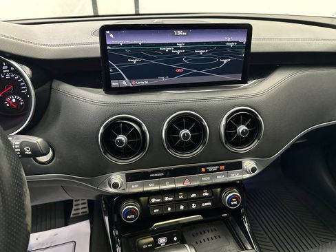 Used 2022 Kia Stinger GT-Line AWD/4WD image 27