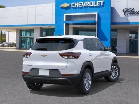 New 2026 Chevrolet TrailBlazer LS FWD image 4