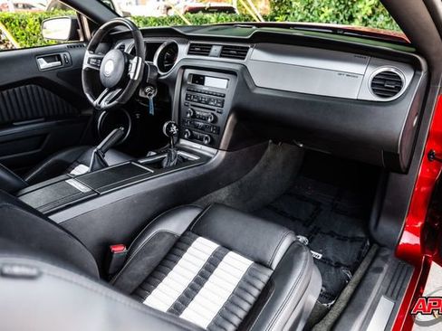Used 2014 Ford Mustang Shelby GT500 w/ Equipment Group 821A RWD image 19