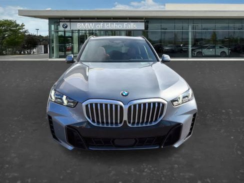 New 2026 BMW X5 xDrive40i w/ M Sport Package image 3