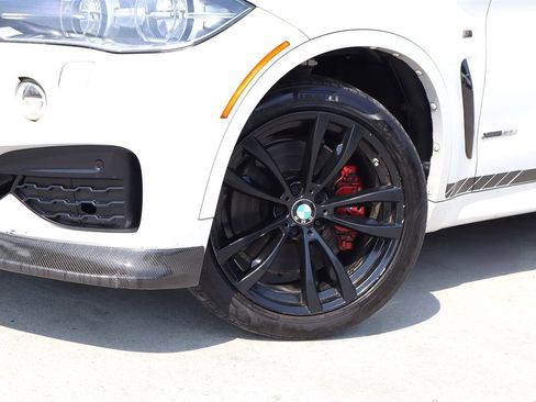 Used 2017 BMW X6 xDrive50i image 12