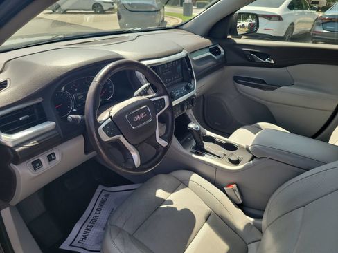 Used 2019 GMC Acadia SLT FWD image 10