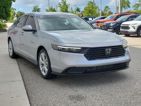 Used 2024 Honda Accord LX image 31