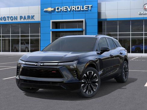New 2025 Chevrolet Blazer EV RS image 6