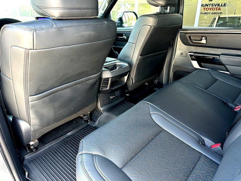 Used 2025 Toyota Tundra Limited AWD/4WD image 18