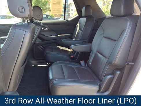 Certified 2022 Chevrolet Traverse High Country w/ LPO, Floor Liner Package FWD image 22