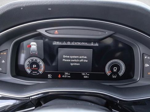 New 2026 Audi Q7 3.0T Premium Plus AWD/4WD image 14