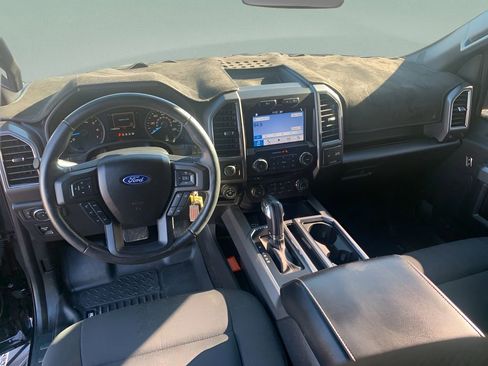 Used 2018 Ford F150 XLT w/ Equipment Group 302A Luxury image 9