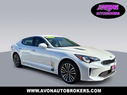 Used 2019 Kia Stinger AWD/4WD image 1