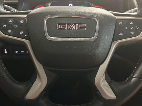 Used 2023 GMC Acadia Denali w/ Black Diamond Edition AWD/4WD image 16