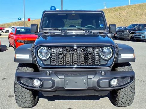 Used 2025 Jeep Wrangler Willys 4xe image 10