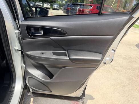 Used 2025 Mitsubishi Eclipse Cross SE AWD/4WD image 16