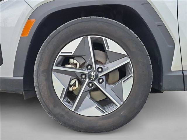 Used 2025 Hyundai Tucson SEL FWD image 22
