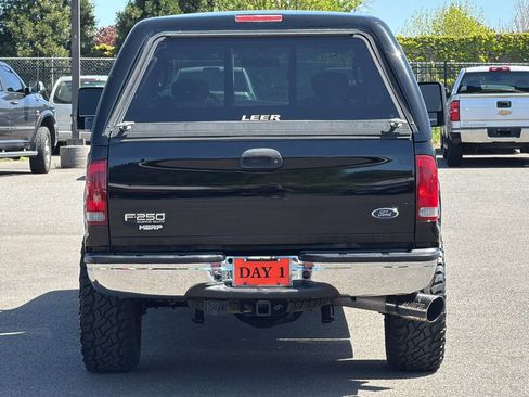 Used 2004 Ford F250 Lariat AWD/4WD image 6