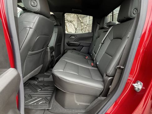 New 2026 Chevrolet Colorado LT w/ LT Convenience Package AWD/4WD image 13
