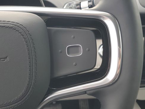 New 2026 Lincoln Nautilus Premier image 17