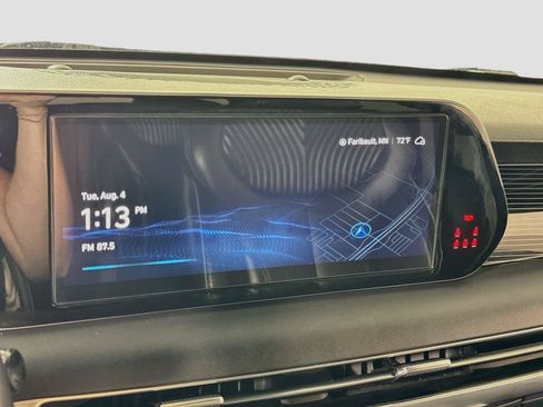 Used 2024 Hyundai Palisade Calligraphy AWD/4WD image 9