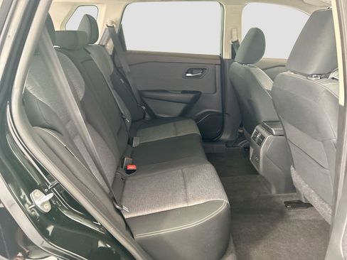 Used 2023 Nissan Rogue SV FWD image 20