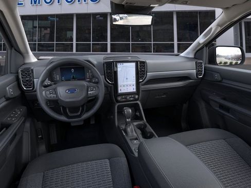 New 2026 Ford Ranger XLT w/ Black Appearance Package image 9