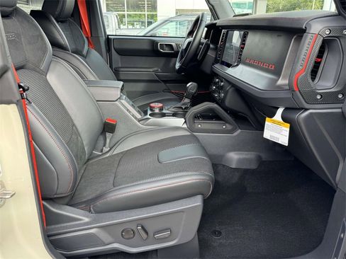 New 2025 Ford Bronco Raptor image 13