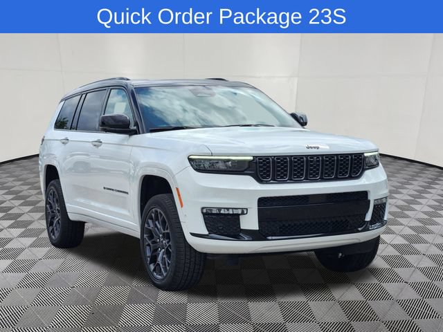 Used 2025 Jeep Grand Cherokee L Summit w/ Obsidian Package AWD/4WD image 2