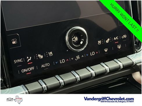 Certified 2025 GMC Yukon Denali AWD/4WD image 16
