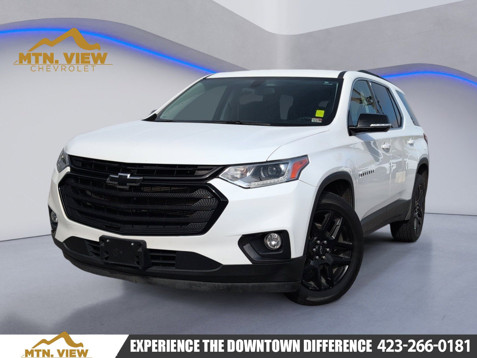 Used 2020 Chevrolet Traverse LT w/ LPO, Blackout Package AWD/4WD image 1
