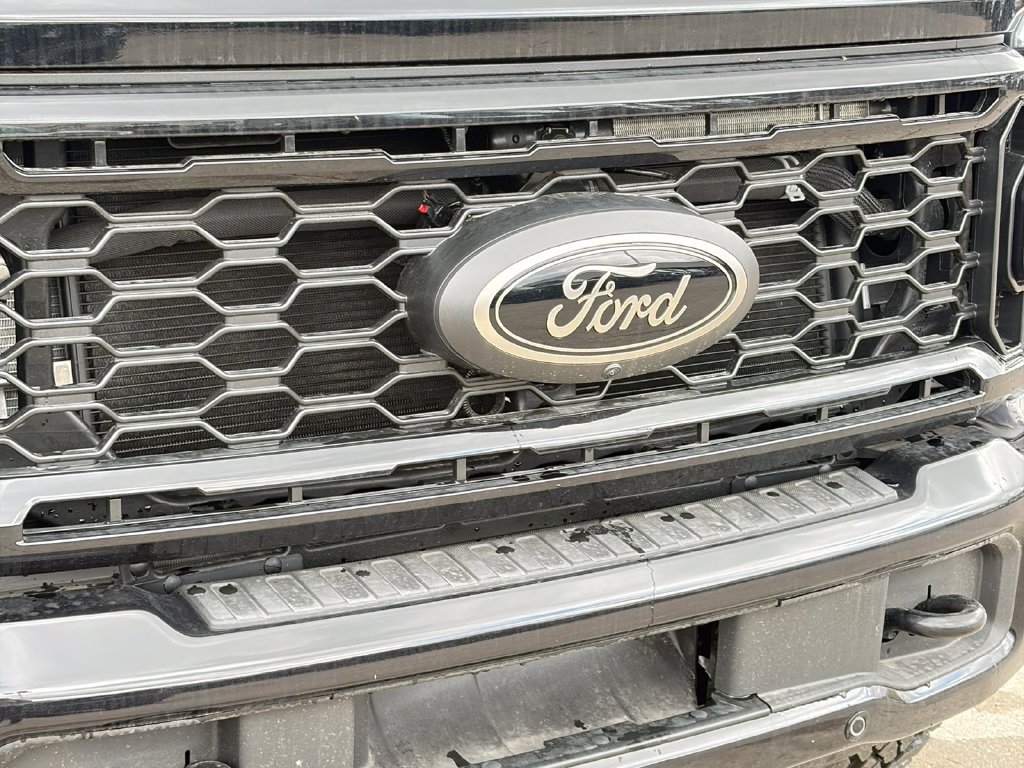 New 2026 Ford F350 Lariat w/ Tremor Off-Road Package AWD/4WD image 12