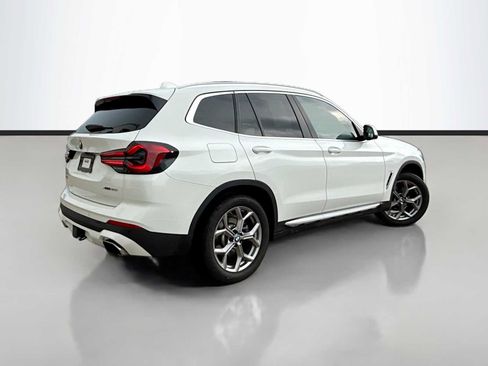 Used 2022 BMW X3 xDrive30i w/ Premium Package AWD/4WD image 3