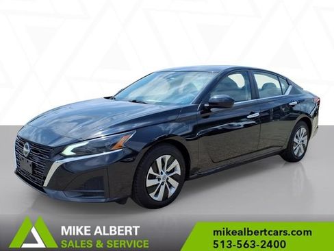 Used 2023 Nissan Altima 2.5 S FWD image 3