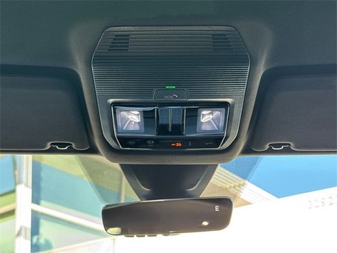 New 2026 Volkswagen Atlas Cross Sport SEL R-Line image 35