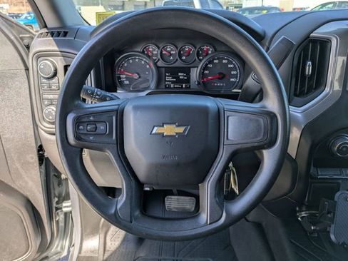Used 2021 Chevrolet Silverado 1500 Custom image 10