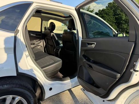 Used 2016 Ford Edge SEL w/ Equipment Group 201A AWD/4WD image 15