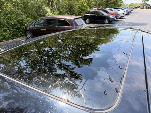 Used 2017 Lincoln MKX Reserve w/ Lincoln MKX Climate Package AWD/4WD image 9